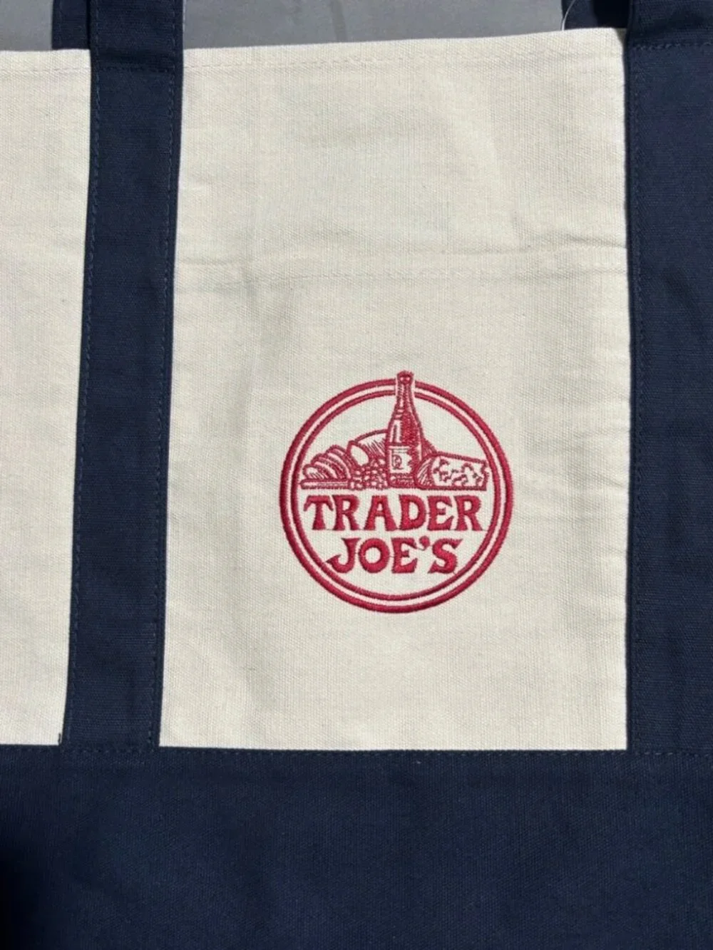 NWT Trader Joe's Large Canvas Tote Bag in White and Navy with Red Logo